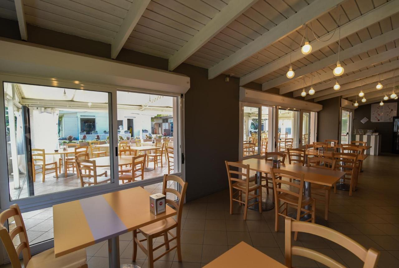 Club Del Sole Riccione Easy Camping Village Esterno foto