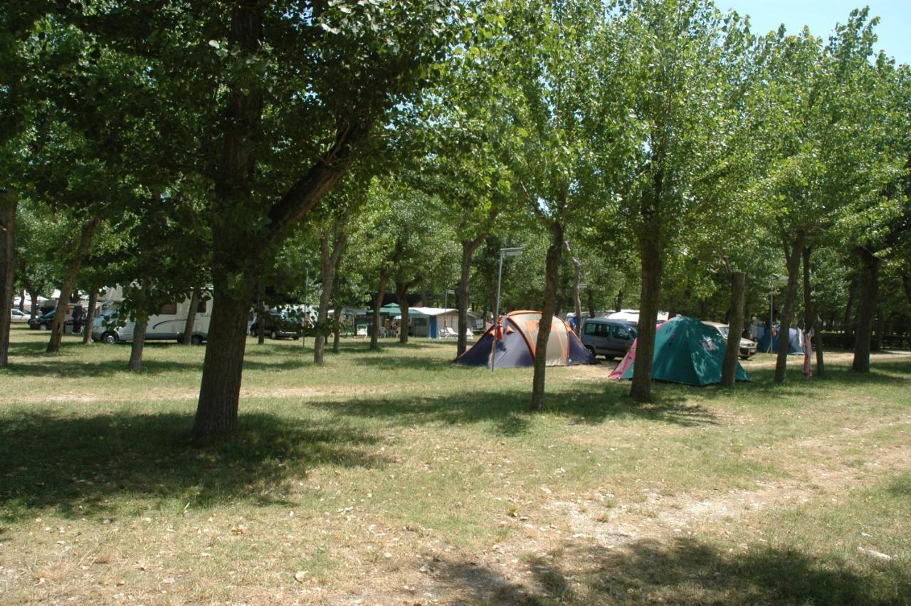 Club Del Sole Riccione Easy Camping Village Esterno foto