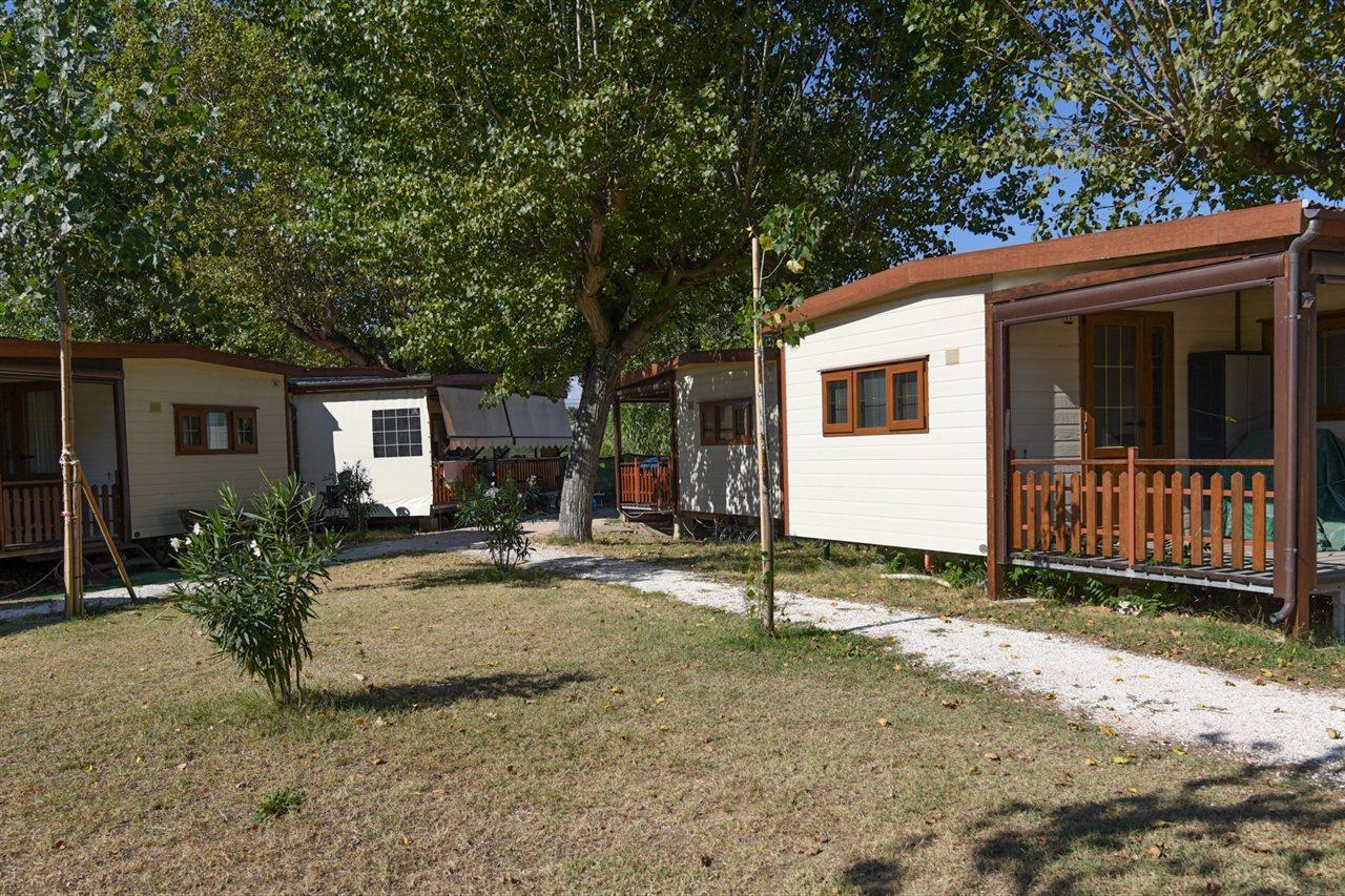 Club Del Sole Riccione Easy Camping Village Esterno foto