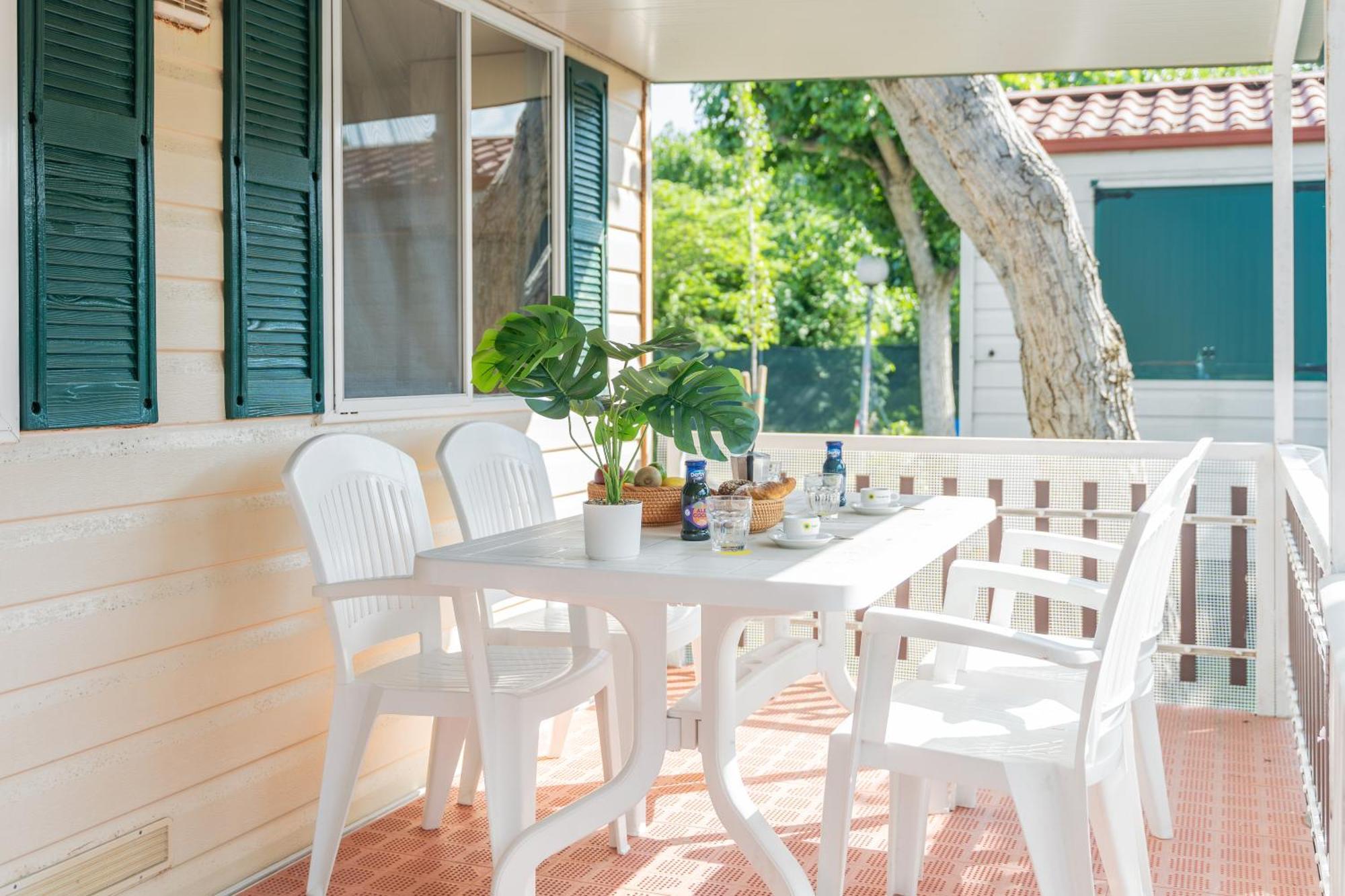 Club Del Sole Riccione Easy Camping Village Esterno foto